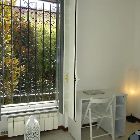 Private Bedroom With Private Bathroom Milan
